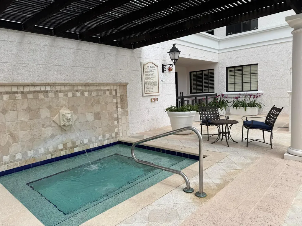 233 S Federal Highway Boca Raton FL 33432