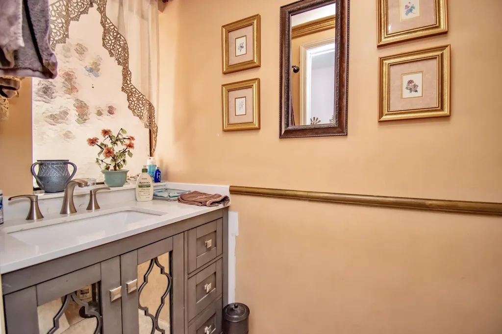 6640 Thornhill Court Boca Raton FL 33433