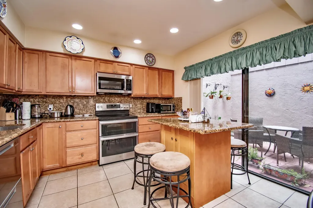 6640 Thornhill Court Boca Raton FL 33433