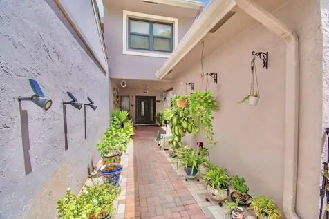 6640 Thornhill Court Boca Raton FL 33433