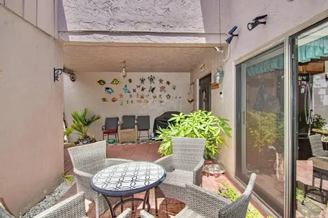 6640 Thornhill Court Boca Raton FL 33433