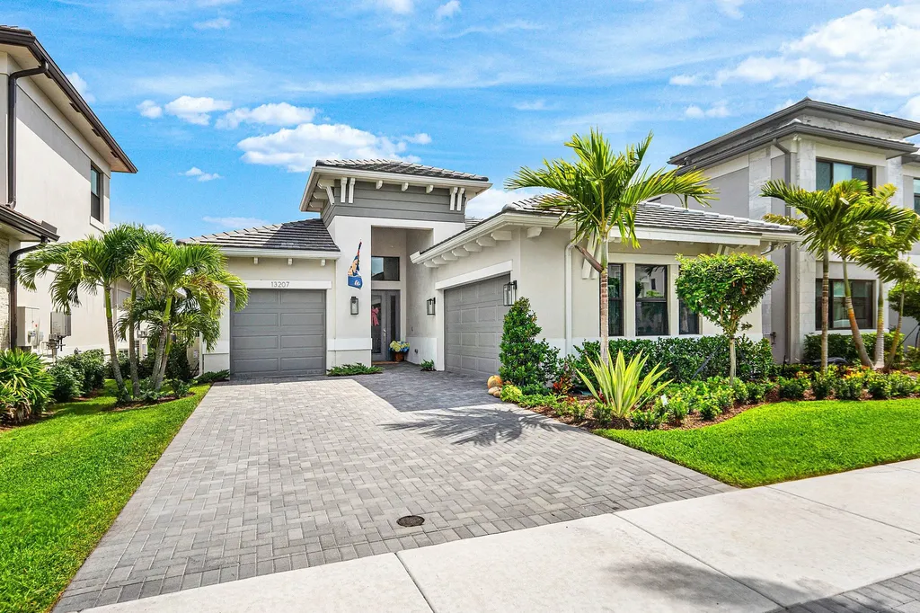 13207 Feathering Way Palm Beach Gardens FL 33412