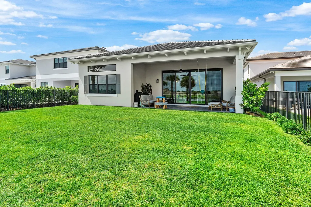 13207 Feathering Way Palm Beach Gardens FL 33412