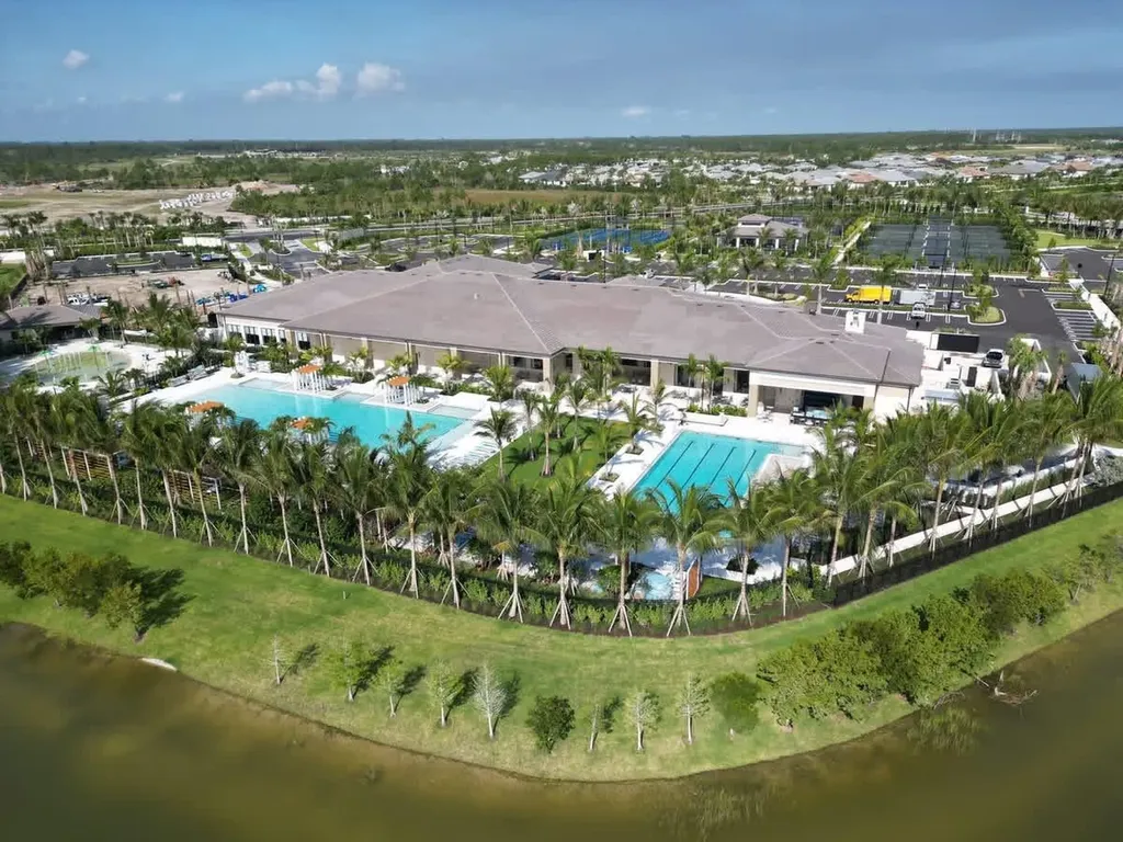 13207 Feathering Way Palm Beach Gardens FL 33412