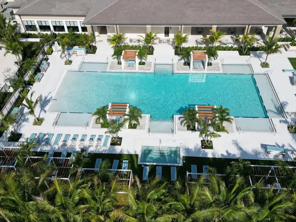 13207 Feathering Way Palm Beach Gardens FL 33412