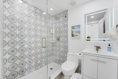 235 Sunrise Avenue Palm Beach FL 33480