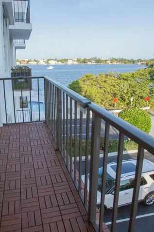301 Croton Avenue Lantana FL 33462