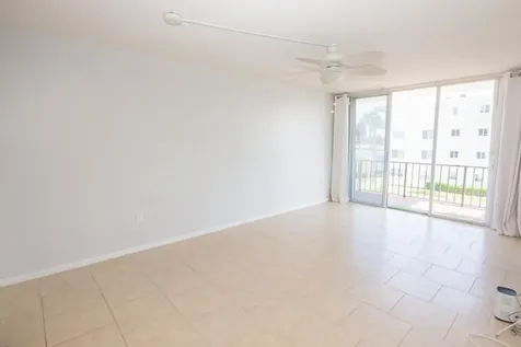 301 Croton Avenue Lantana FL 33462
