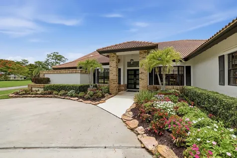 15395 Meadow Wood Drive Wellington FL 33414