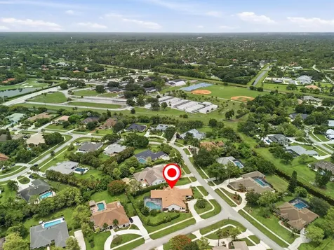 15395 Meadow Wood Drive Wellington FL 33414
