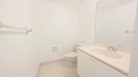 105 Lake Emerald Oakland Park FL 33309