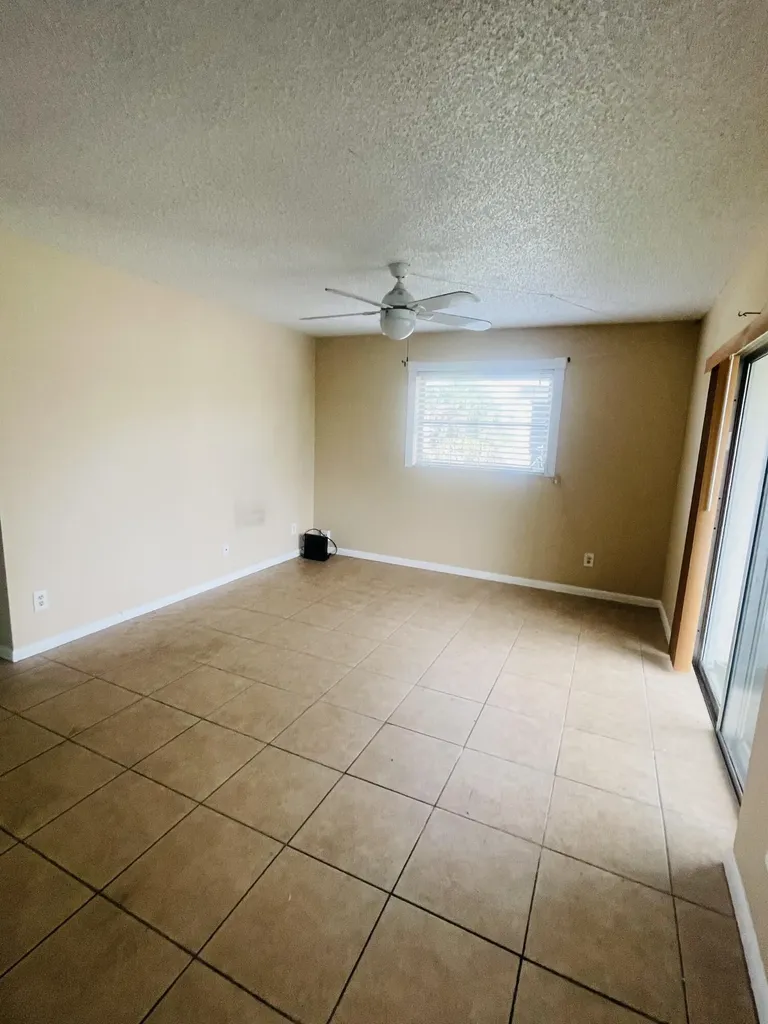 420 S B Street Lake Worth Beach FL 33460