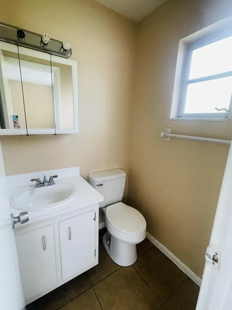 420 S B Street Lake Worth Beach FL 33460