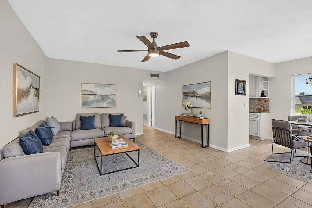 3402 Cynthia Lane Lake Worth Beach FL 33461