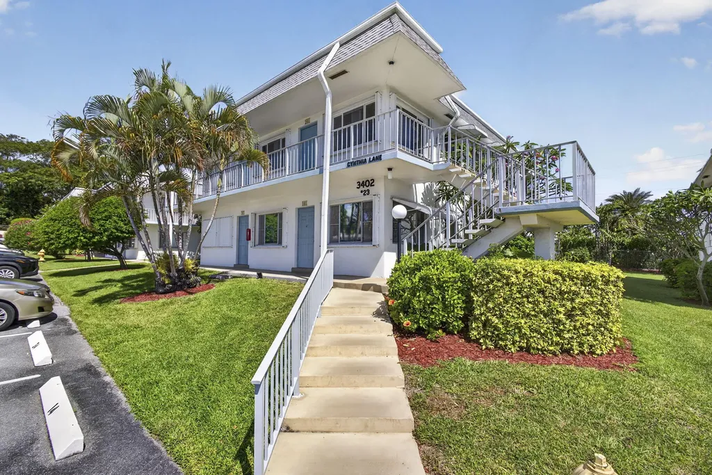 3402 Cynthia Lane Lake Worth Beach FL 33461
