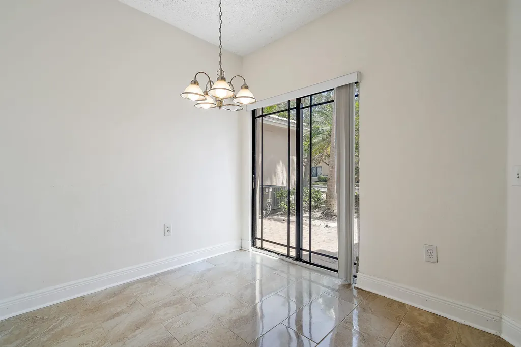 2803 Sarento Place Palm Beach Gardens FL 33410