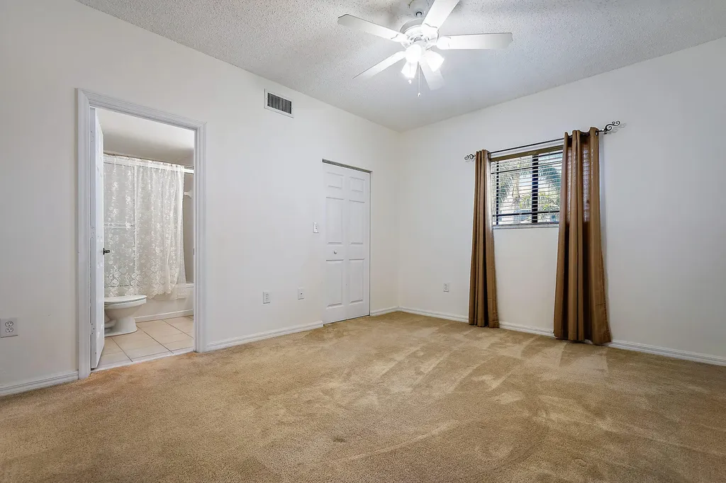 2803 Sarento Place Palm Beach Gardens FL 33410