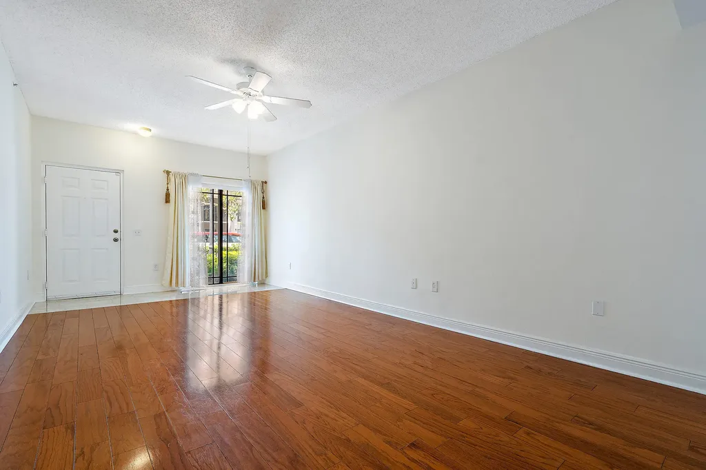 2803 Sarento Place Palm Beach Gardens FL 33410