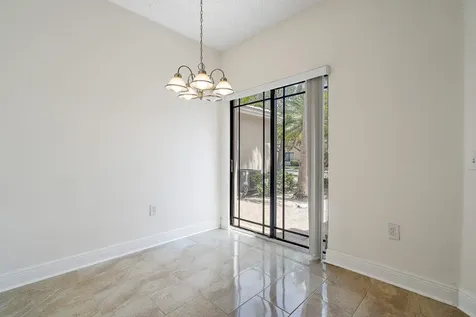 2803 Sarento Place Palm Beach Gardens FL 33410
