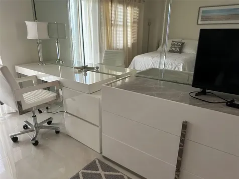4900 N Ocean Boulevard Lauderdale By The Sea FL 33308
