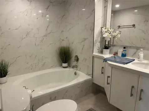 4900 N Ocean Boulevard Lauderdale By The Sea FL 33308