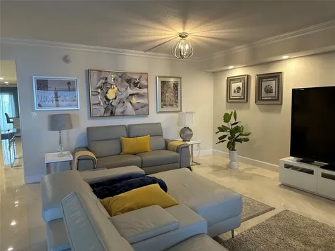 4900 N Ocean Boulevard Lauderdale By The Sea FL 33308