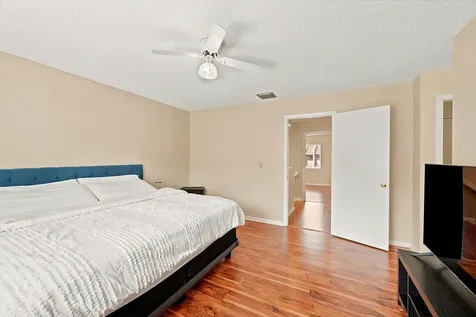 1227 Sussex Drive North Lauderdale FL 33068