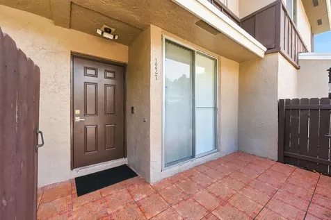 1227 Sussex Drive North Lauderdale FL 33068