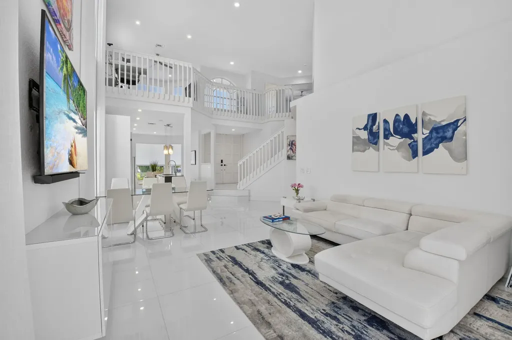 5835 NW 42nd Terrace Boca Raton FL 33496