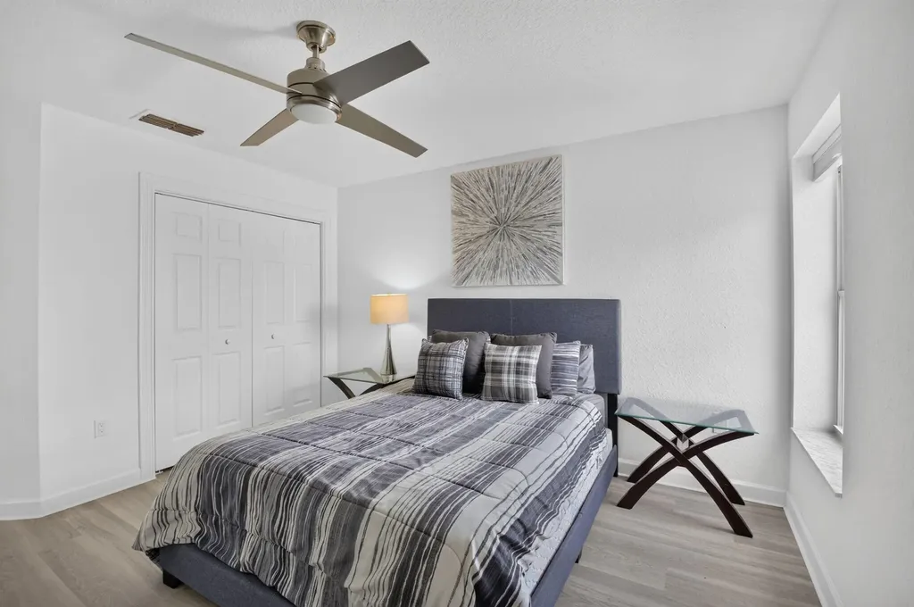 5835 NW 42nd Terrace Boca Raton FL 33496