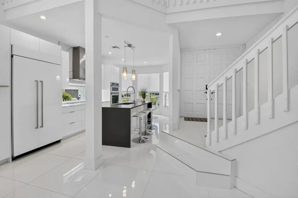 5835 NW 42nd Terrace Boca Raton FL 33496