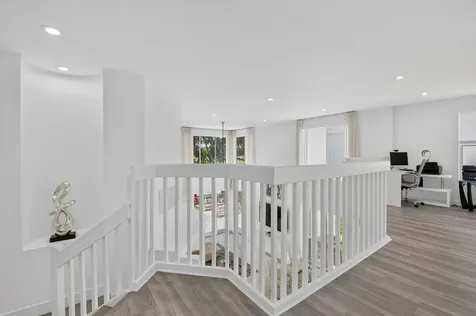 5835 NW 42nd Terrace Boca Raton FL 33496