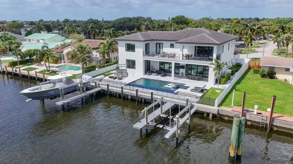 North Palm Beach FL, 824 Shore Drive