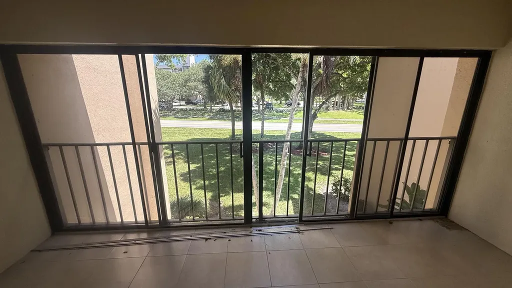 6474 Pumpkin Seed Circle Boca Raton FL 33433
