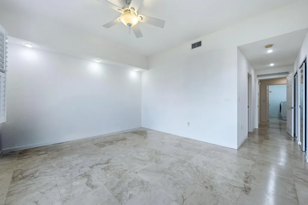 1640 Presidential Way West Palm Beach FL 33401