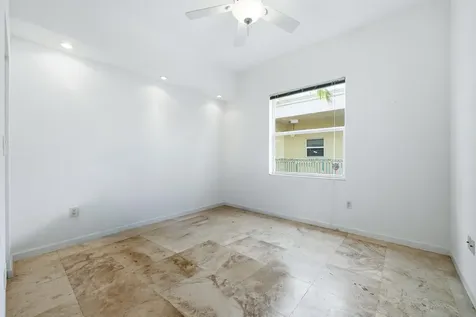 1640 Presidential Way West Palm Beach FL 33401