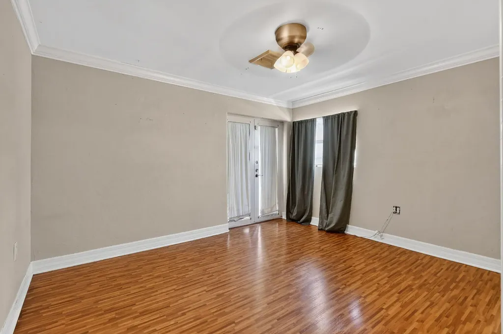 1005 Selkirk Street West Palm Beach FL 33405
