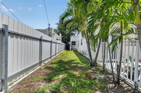 1005 Selkirk Street West Palm Beach FL 33405