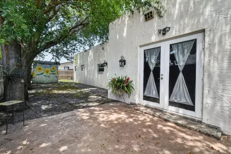 1005 Selkirk Street West Palm Beach FL 33405
