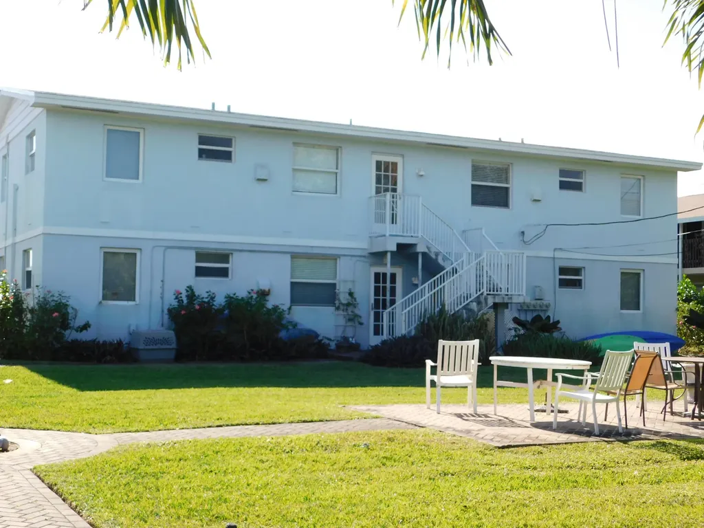741 Hummingbird Way North Palm Beach FL 33408