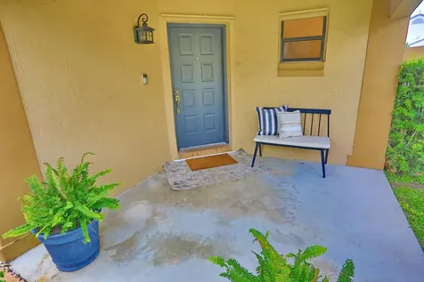 15061 Durham Lane Davie FL 33331