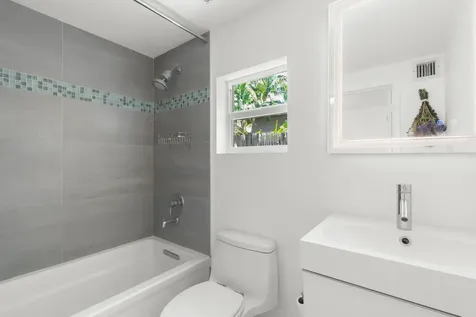1522 NE 17th Terrace Fort Lauderdale FL 33304