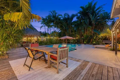 1522 NE 17th Terrace Fort Lauderdale FL 33304