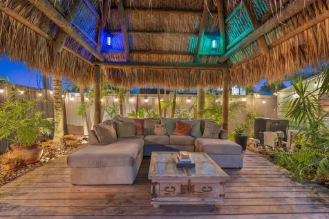 1522 NE 17th Terrace Fort Lauderdale FL 33304
