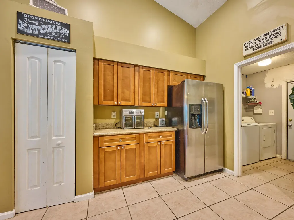 16405 90th Street N The Acreage FL 33470