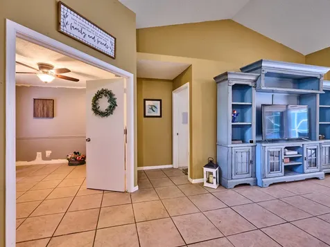 16405 90th Street N The Acreage FL 33470