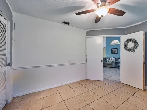 16405 90th Street N The Acreage FL 33470
