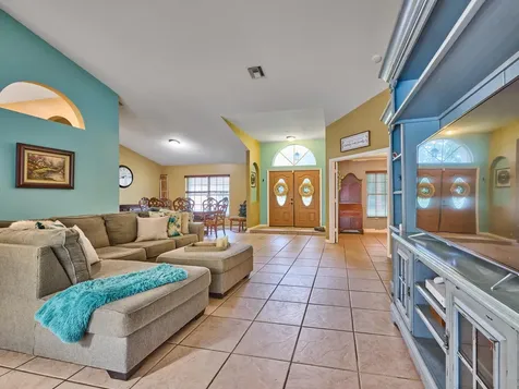 16405 90th Street N The Acreage FL 33470