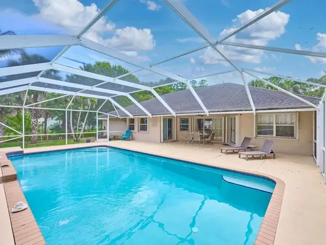 16405 90th Street N The Acreage FL 33470