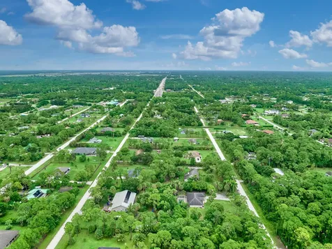 16405 90th Street N The Acreage FL 33470